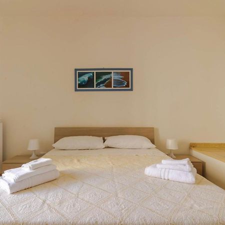 Indipendence Home Brindisi Bagian luar foto