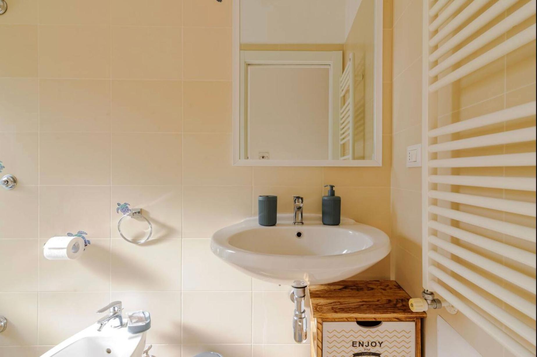 Indipendence Home Brindisi Bagian luar foto