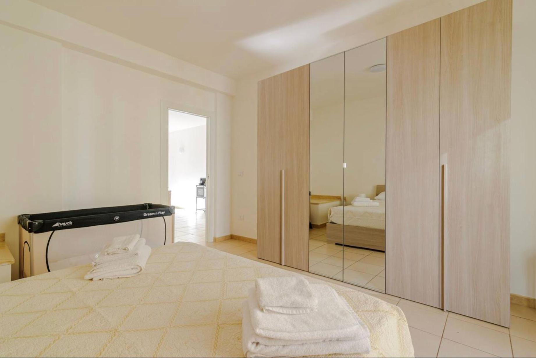 Indipendence Home Brindisi Bagian luar foto